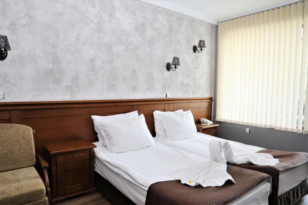 Petrov Family Hotel Nessebar Exterior foto