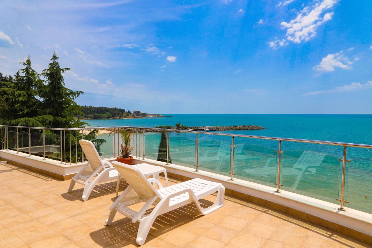 Petrov Family Hotel Nessebar Exterior foto