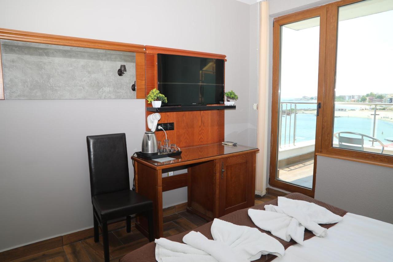 Petrov Family Hotel Nessebar Exterior foto