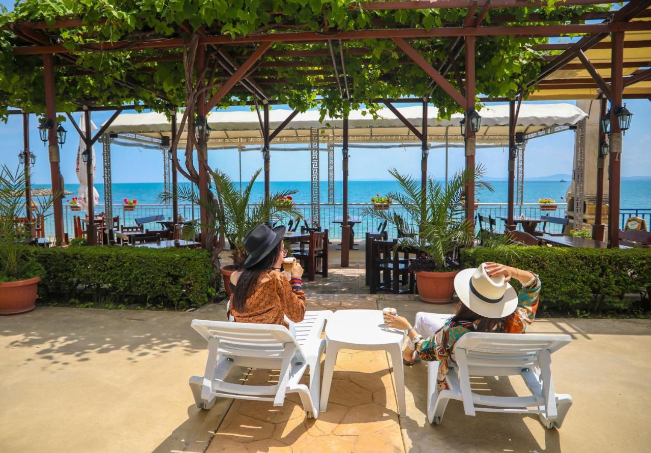 Petrov Family Hotel Nessebar Exterior foto