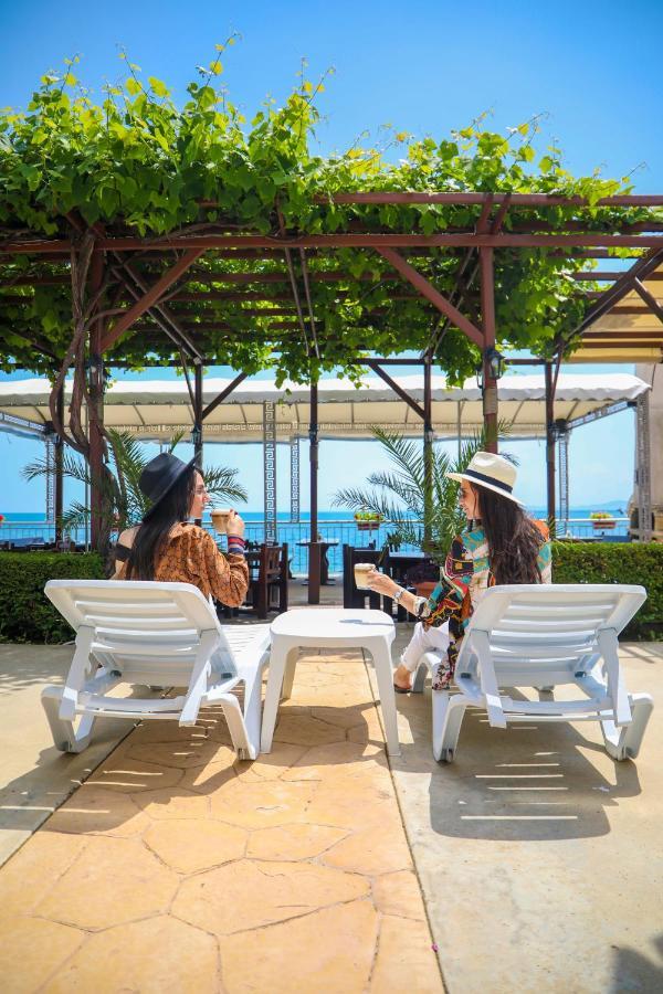 Petrov Family Hotel Nessebar Exterior foto